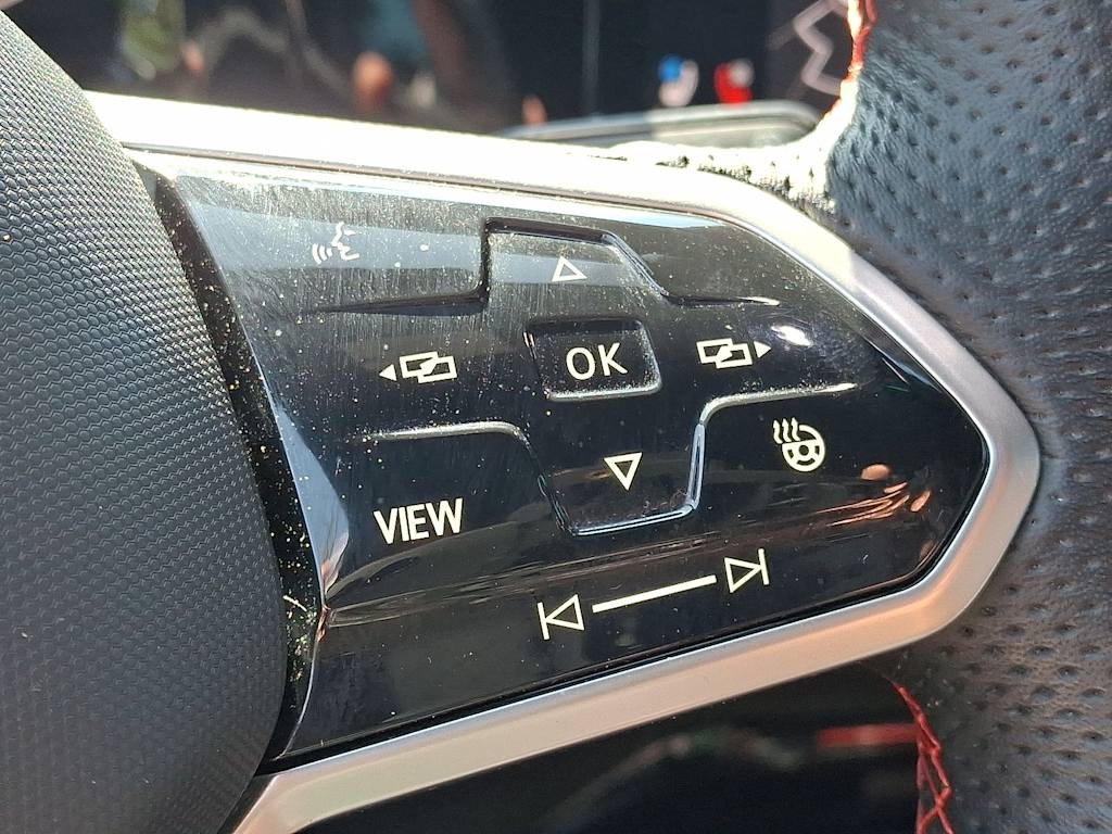 2023 Volkswagen Golf GTI 29