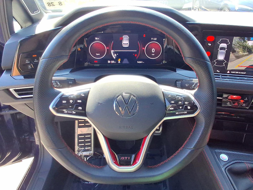 2023 Volkswagen Golf GTI 13