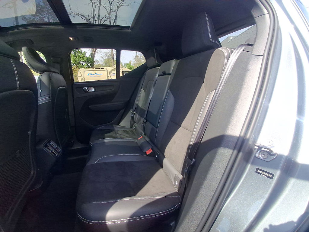 Thumbnail: 2019 Volvo XC40 - 11