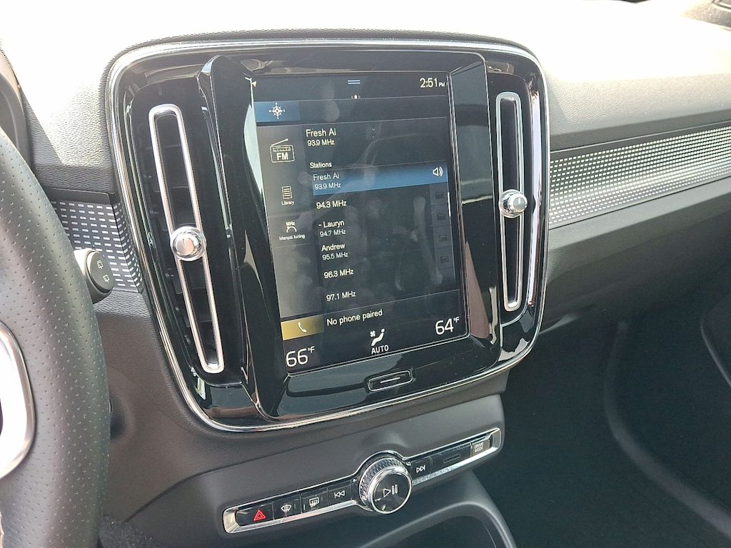 Thumbnail: 2019 Volvo XC40 - 12