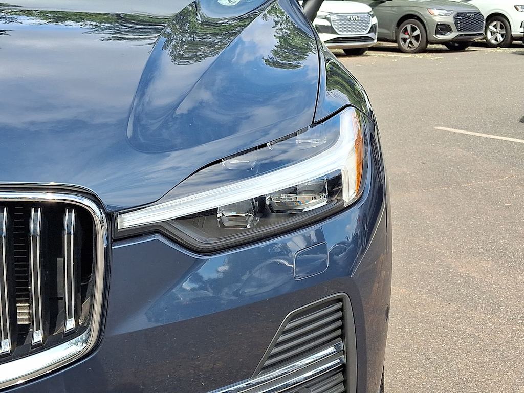 Thumbnail: 2023 Volvo XC60 - 34
