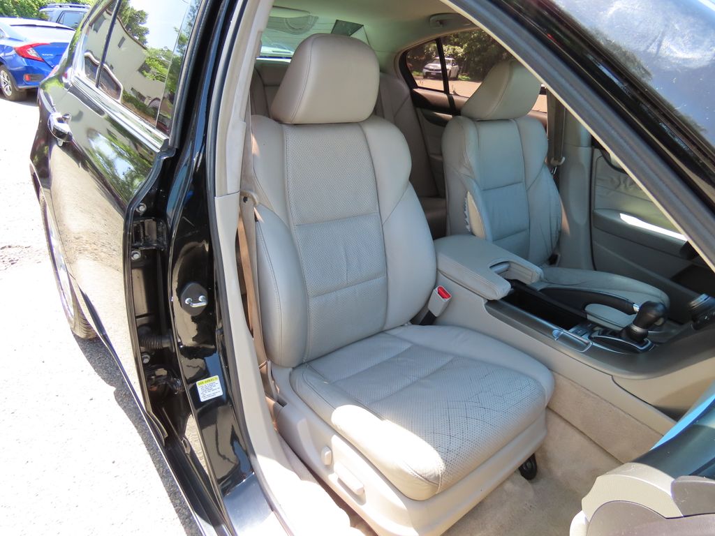 Thumbnail: 2009 Acura TL - 21