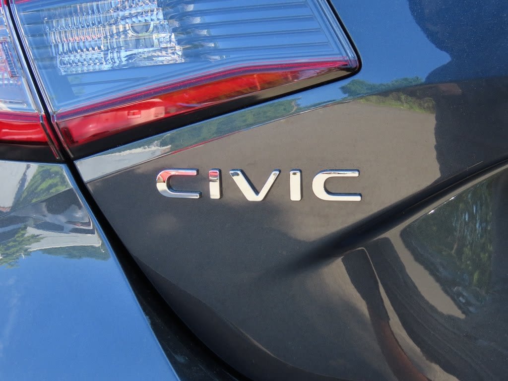 2022 Honda Civic EX-L 7