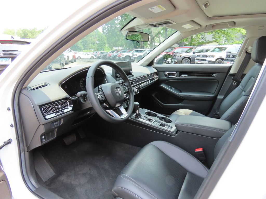 Thumbnail: 2024 Honda Civic - 2