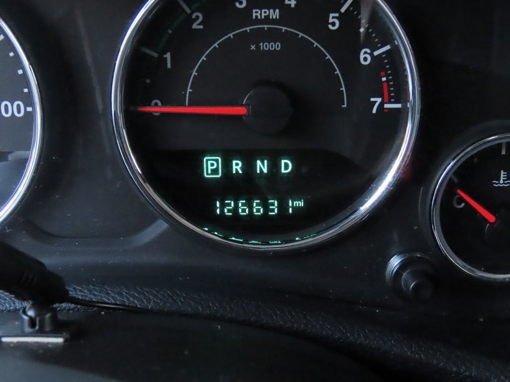 Thumbnail: 2015 Jeep Wrangler - 25