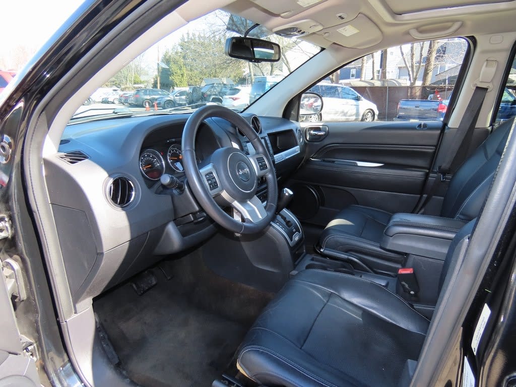 2014 Jeep Compass Limited 9