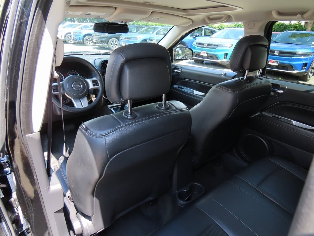 Thumbnail: 2017 Jeep Compass - 21
