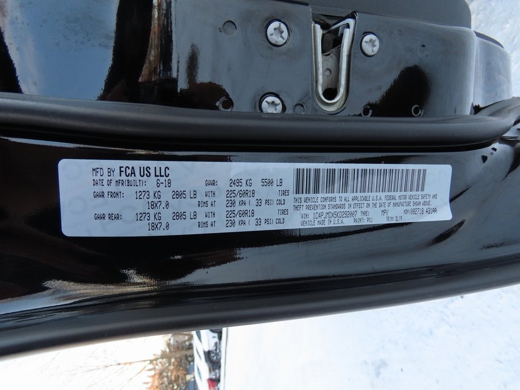 Thumbnail: 2019 Jeep Cherokee - 19