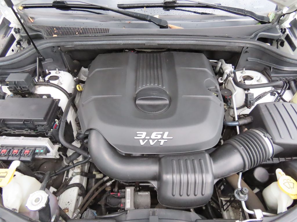 Thumbnail: 2013 Jeep Grand Cherokee - 9