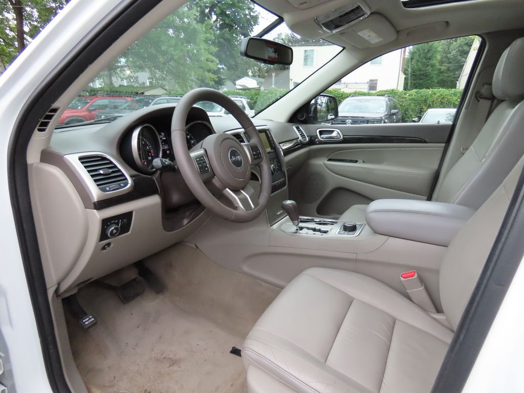 Thumbnail: 2013 Jeep Grand Cherokee - 2