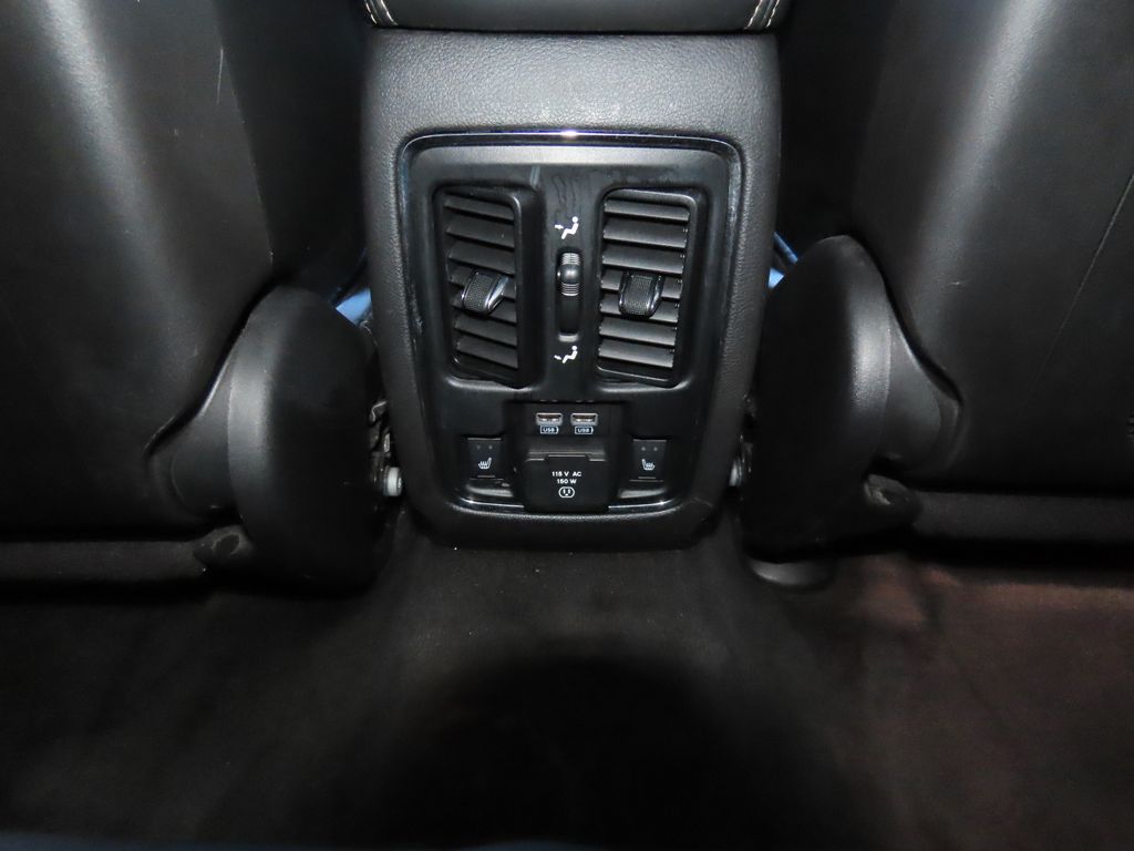 Thumbnail: 2015 Jeep Grand Cherokee - 27