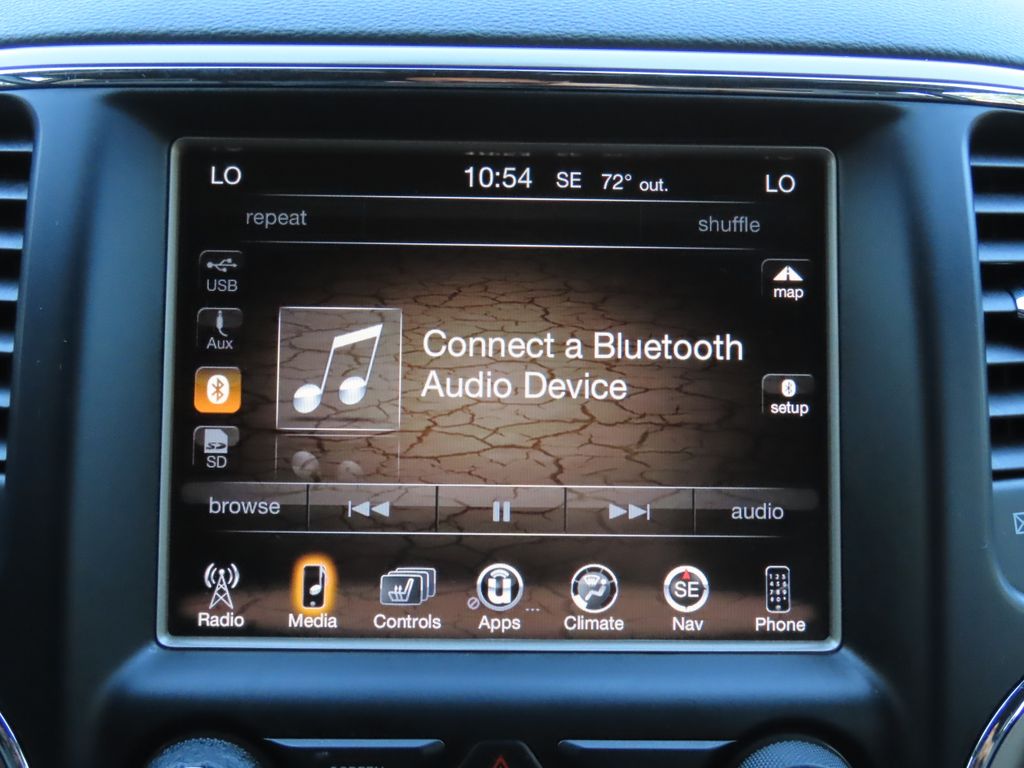 Thumbnail: 2015 Jeep Grand Cherokee - 24