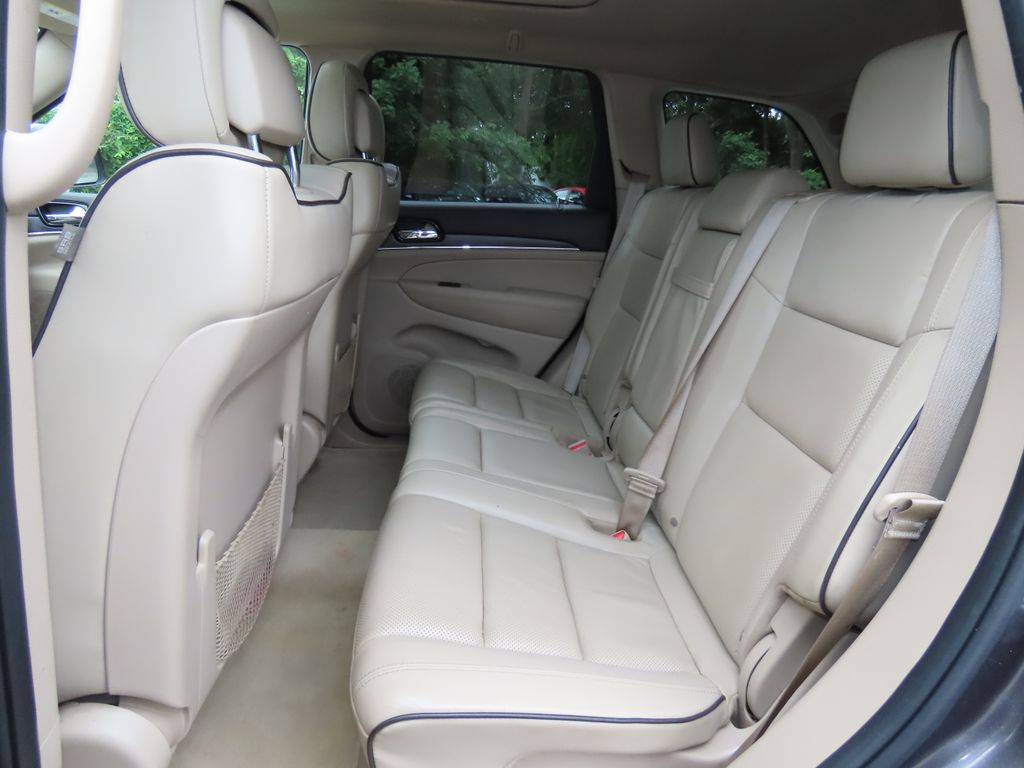 Thumbnail: 2019 Jeep Grand Cherokee - 13