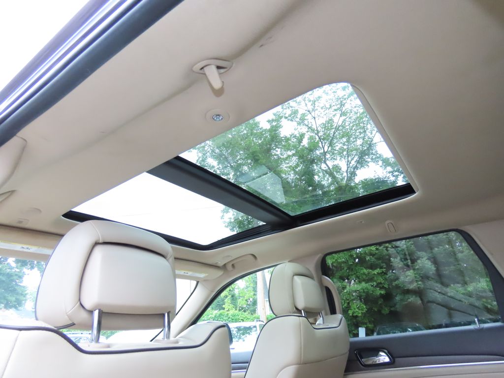 Thumbnail: 2019 Jeep Grand Cherokee - 24