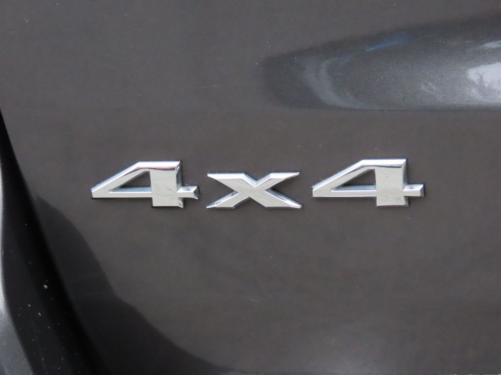 Thumbnail: 2019 Jeep Grand Cherokee - 21