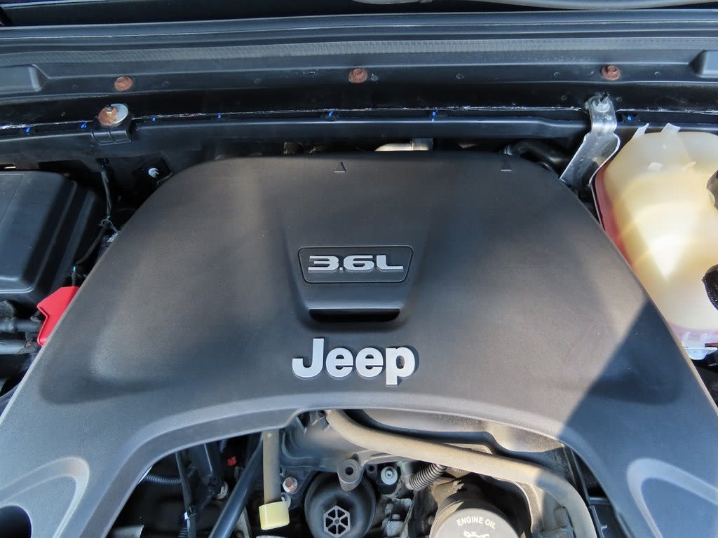 Thumbnail: 2020 Jeep Gladiator - 23