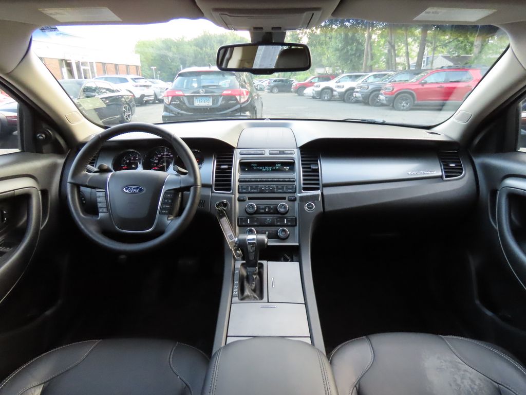 Thumbnail: 2011 Ford Taurus - 2