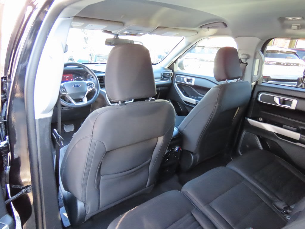 2021 Ford Explorer XLT 24