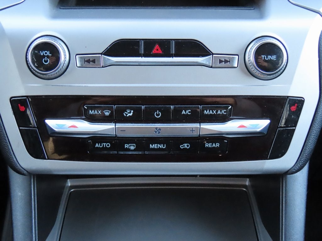 2021 Ford Explorer XLT 26