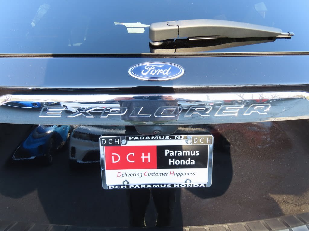 2021 Ford Explorer XLT 7