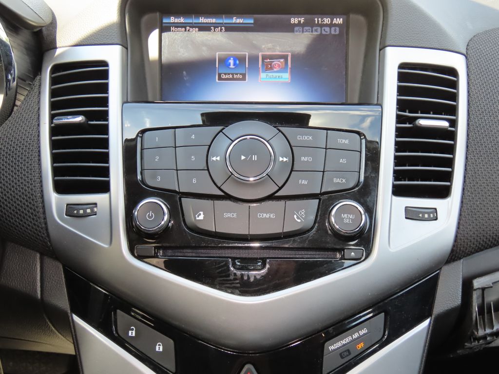 Thumbnail: 2014 Chevrolet Cruze - 27