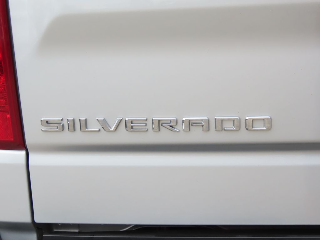 Thumbnail: 2022 Chevrolet Silverado 1500 - 6