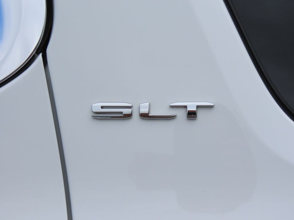 Thumbnail: 2023 GMC Acadia - 21