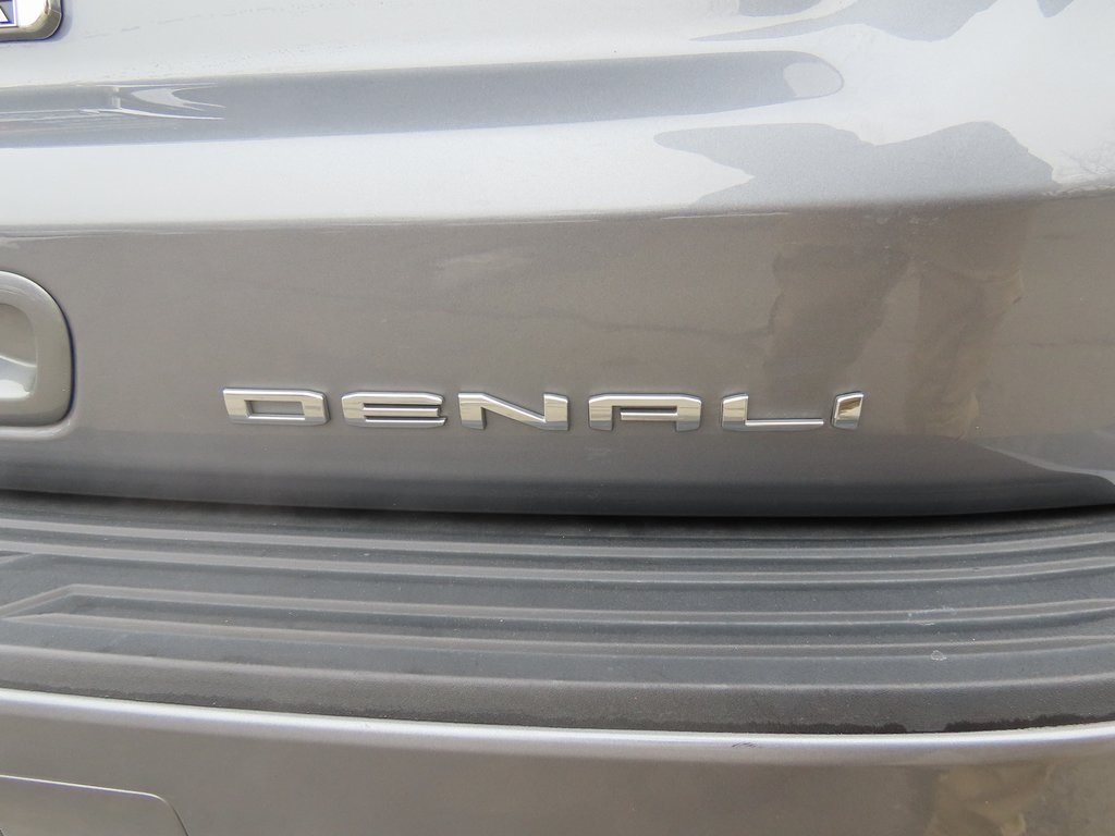 2022 GMC Yukon XL Denali 20