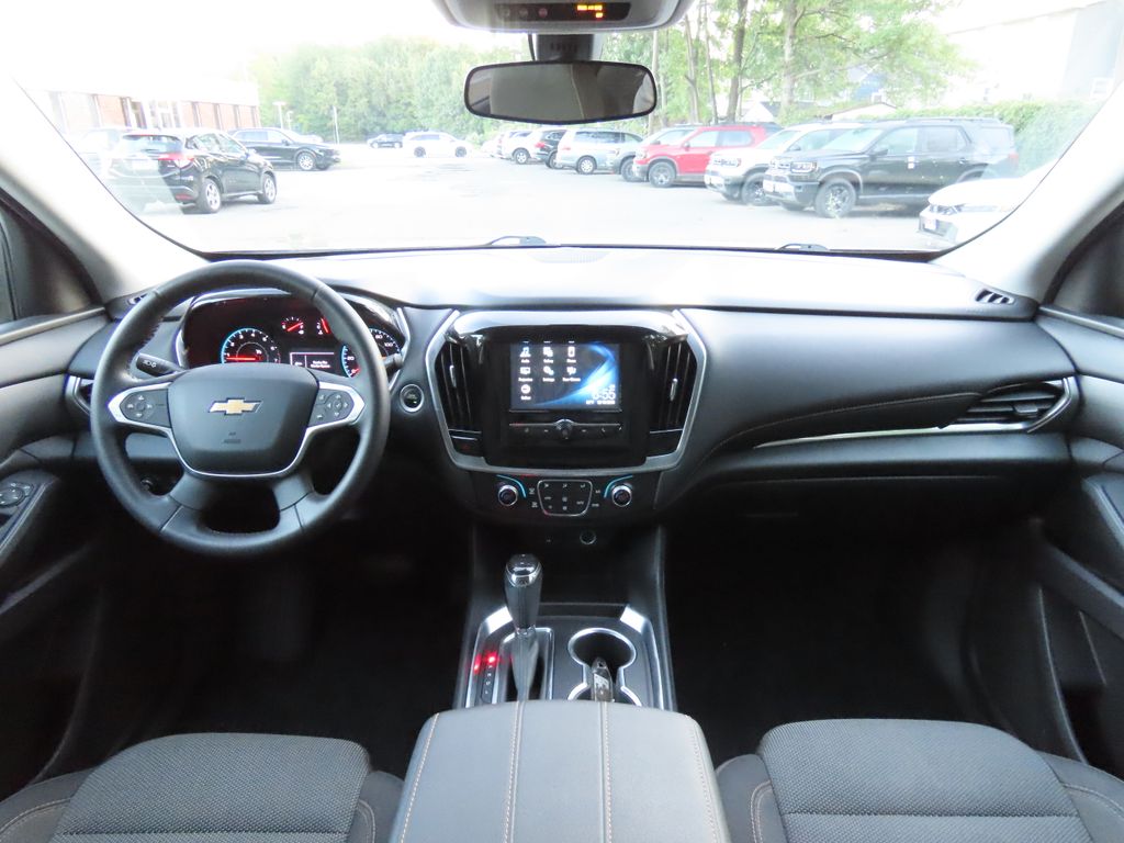 Thumbnail: 2019 Chevrolet Traverse - 2