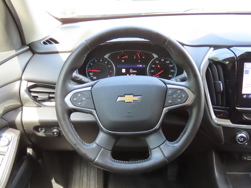 Thumbnail: 2020 Chevrolet Traverse - 13