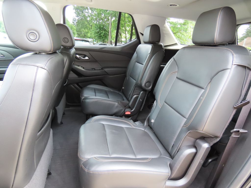 Thumbnail: 2019 Chevrolet Traverse - 11