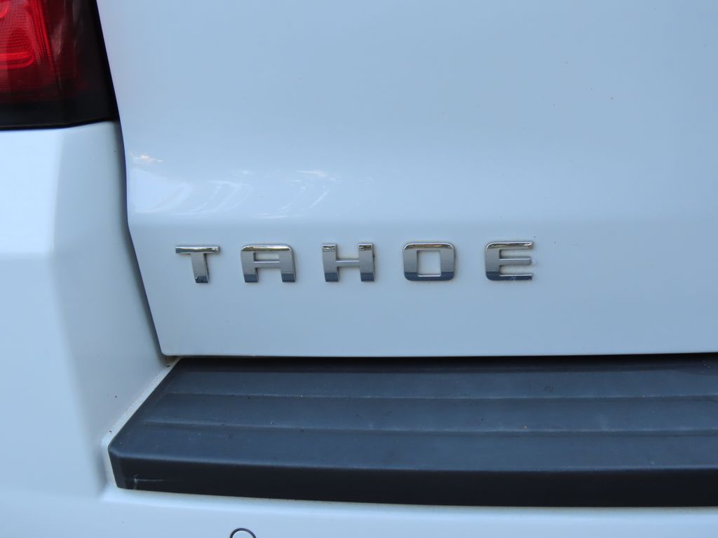Thumbnail: 2016 Chevrolet Tahoe - 7