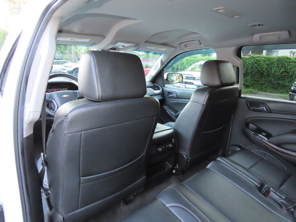 Thumbnail: 2016 Chevrolet Tahoe - 18