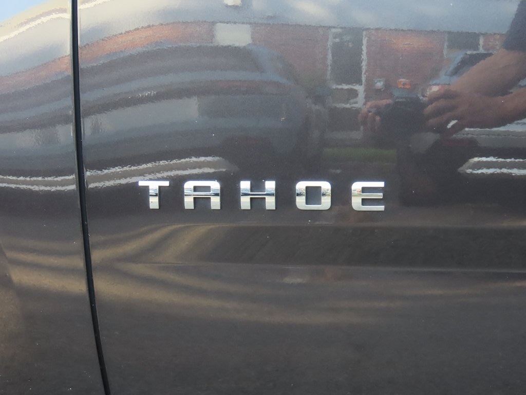 Thumbnail: 2017 Chevrolet Tahoe - 7