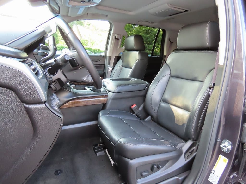 Thumbnail: 2017 Chevrolet Tahoe - 11