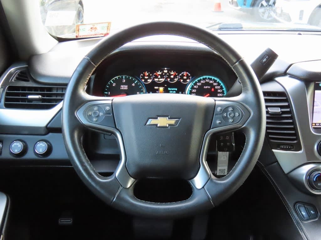 Thumbnail: 2017 Chevrolet Tahoe - 14