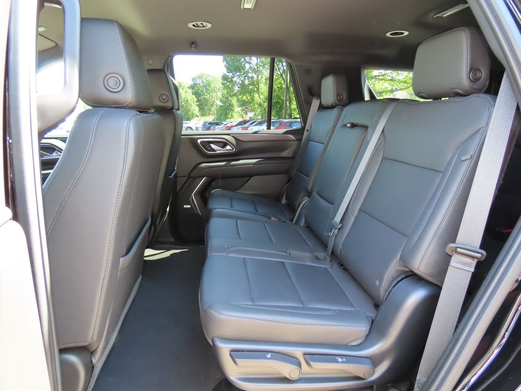 Thumbnail: 2023 Chevrolet Tahoe - 12