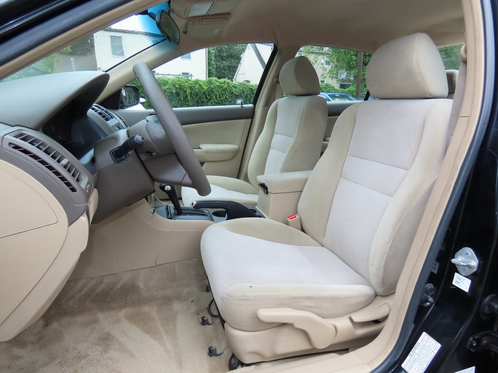 Thumbnail: 2003 Honda Accord - 9