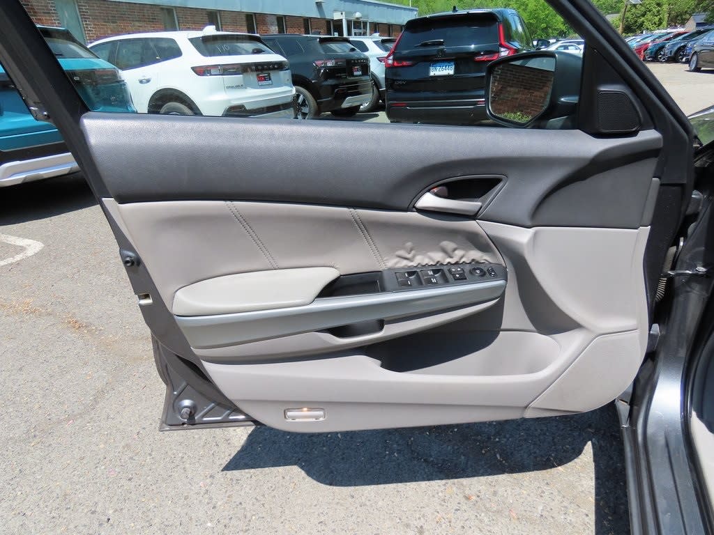 2009 Honda Accord EX-L 23