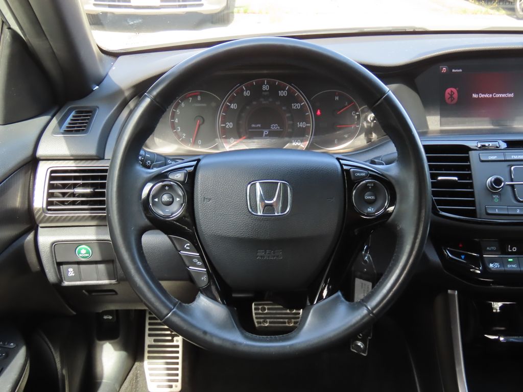 Thumbnail: 2017 Honda Accord - 8