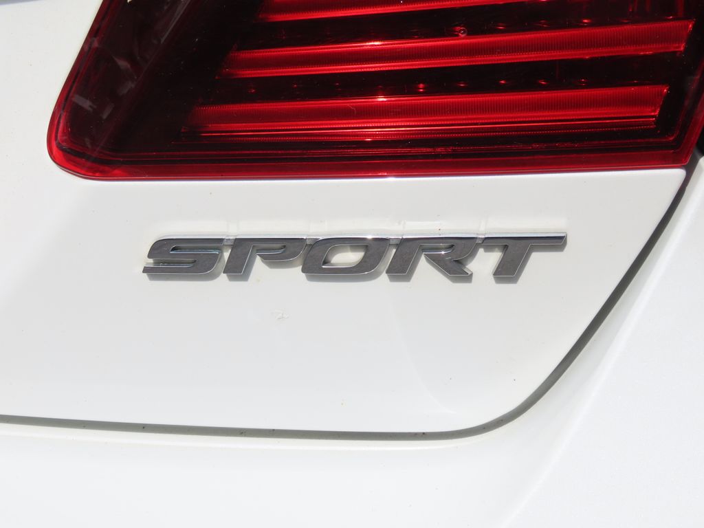 Thumbnail: 2017 Honda Accord - 18