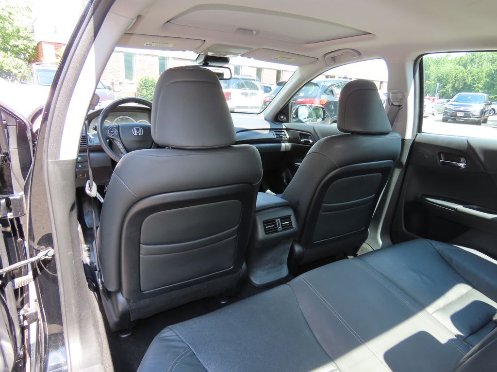 Thumbnail: 2014 Honda Accord - 21