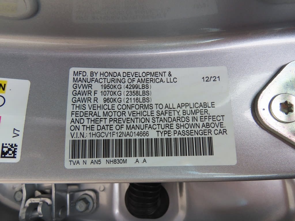 2022 Honda Accord LX 19
