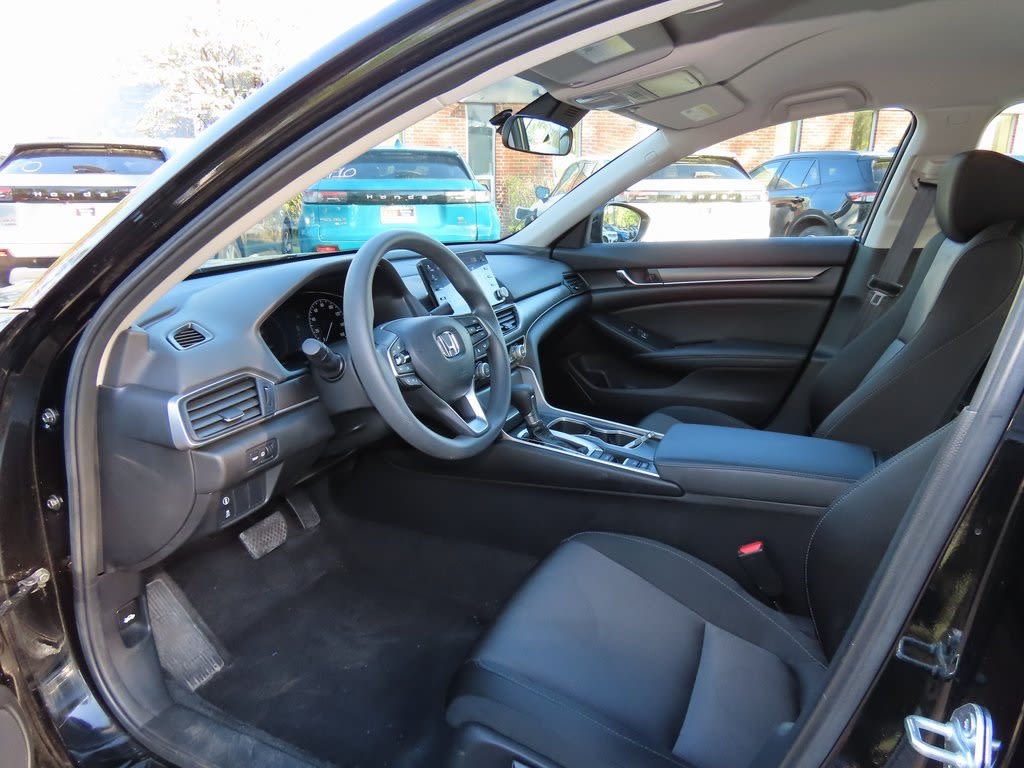 2022 Honda Accord LX 9