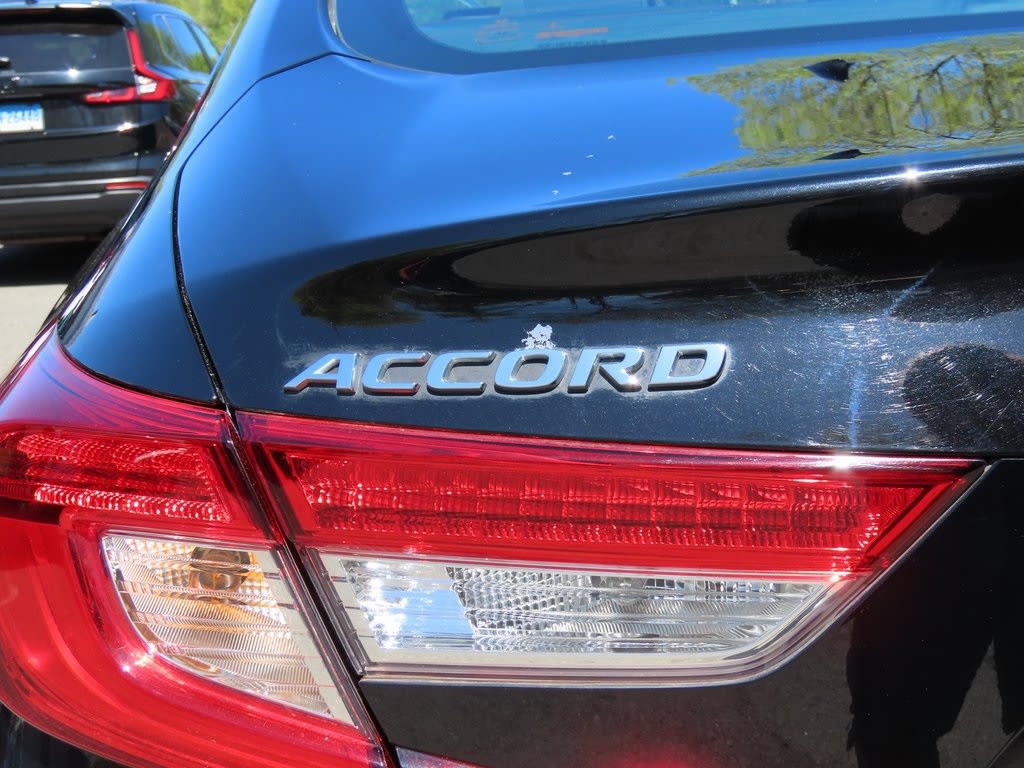 2022 Honda Accord LX 19