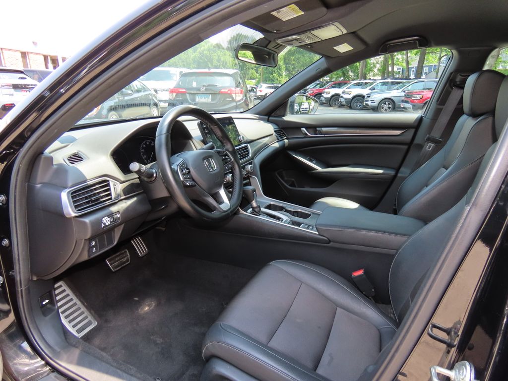 Thumbnail: 2019 Honda Accord - 9