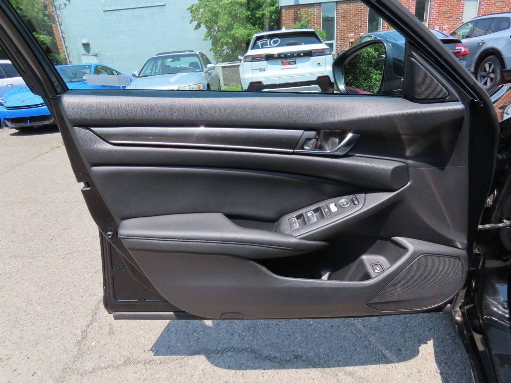 Thumbnail: 2019 Honda Accord - 21