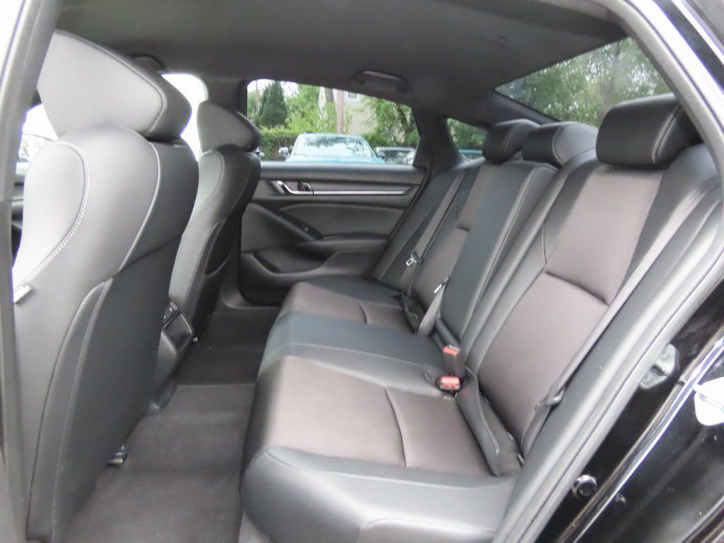 2022 Honda Accord Sport 12