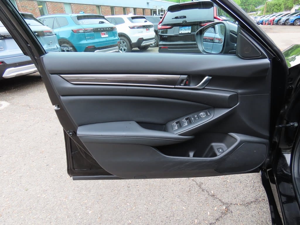 2022 Honda Accord Sport 22