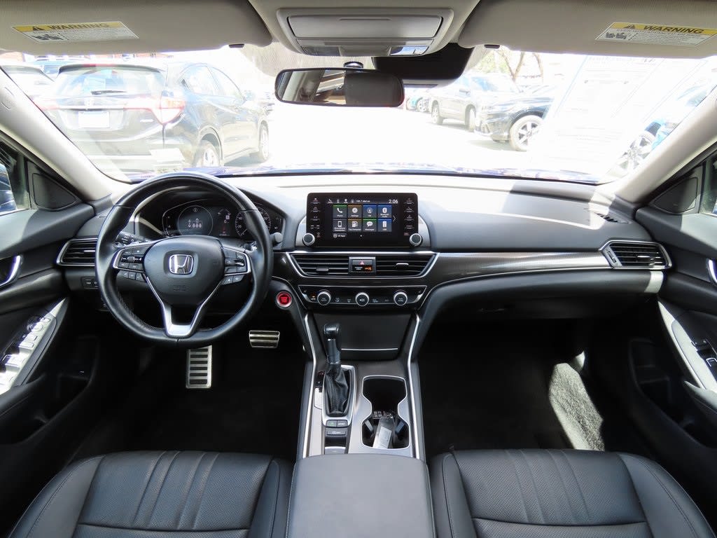 2022 Honda Accord Sport 2